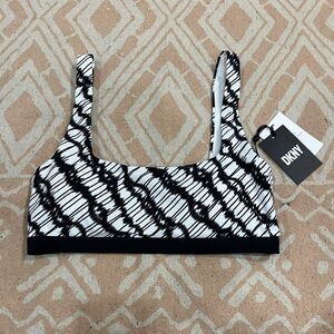 NWT DKNY Black & White Bikini Top Size Medium SPF 50 Square Neck